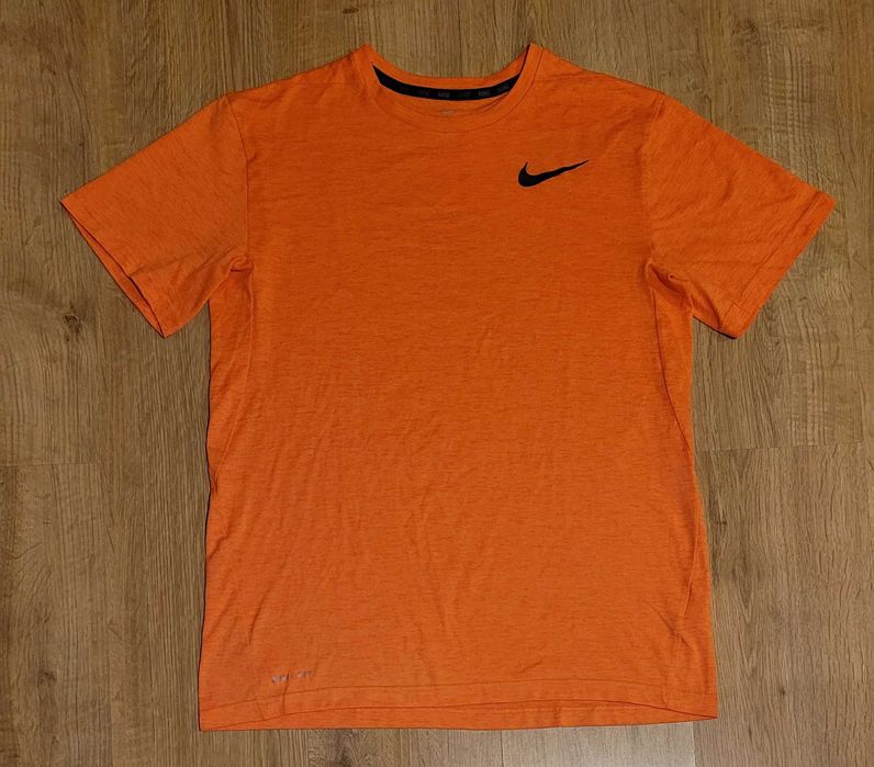 Koszulka męska NIKE rozm. M nowa bez metek