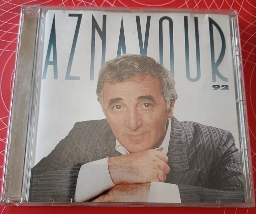 CDs Vários  em óptimo estado