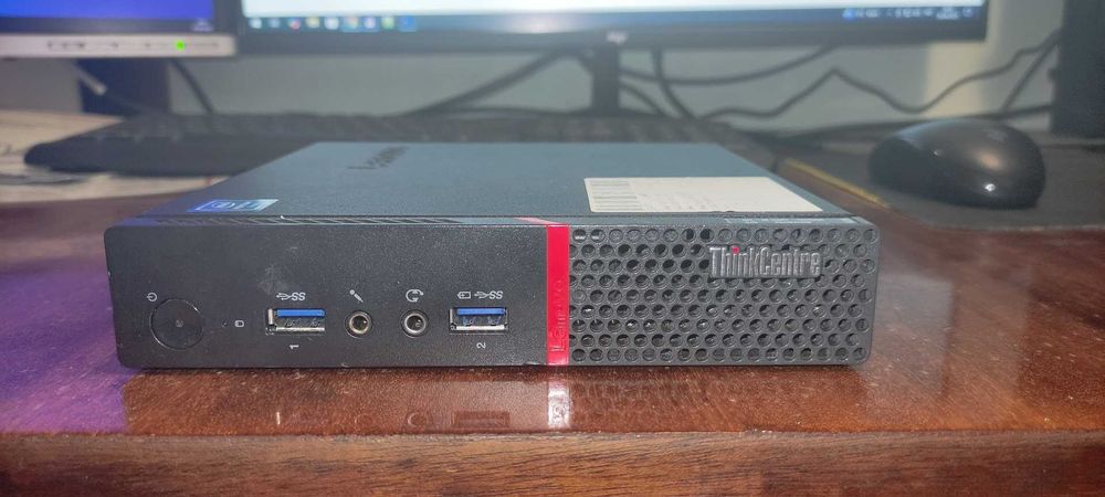 Lenovo ThinkCentre M700 Tiny