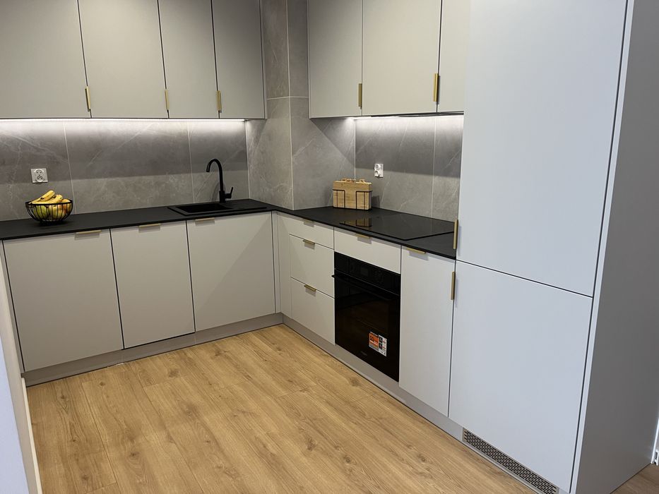 Piekne  NOWE 2 Pokoje  Parking Podziemny
