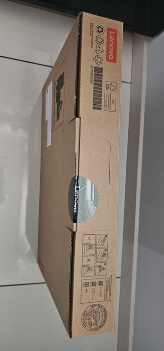 Nowy laptop Lenovo i5 1TB z gwarancją