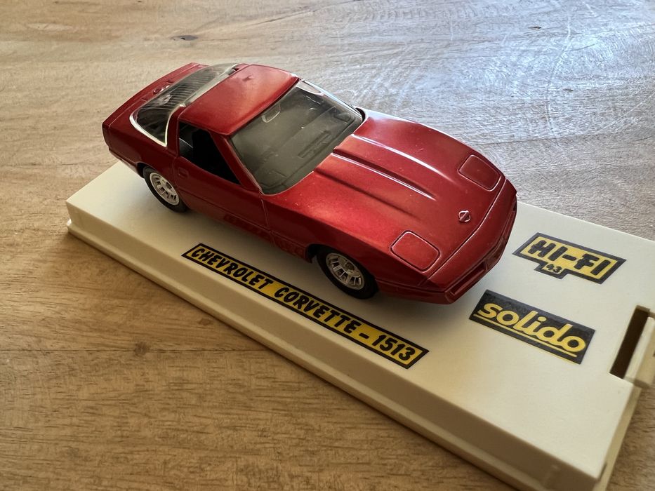 Chevrolet Corvete 1:43