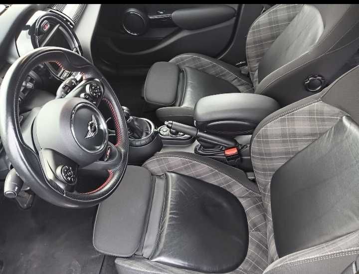 Mini Cooper SD 5 portas 170 cvs 17