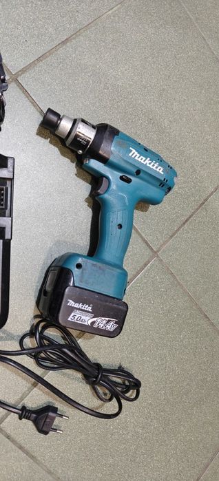 Klucz dynamometryczny Makita DFT127F 14,4 V +3x5,0 Ah +ładowarka.. PAT-KOM