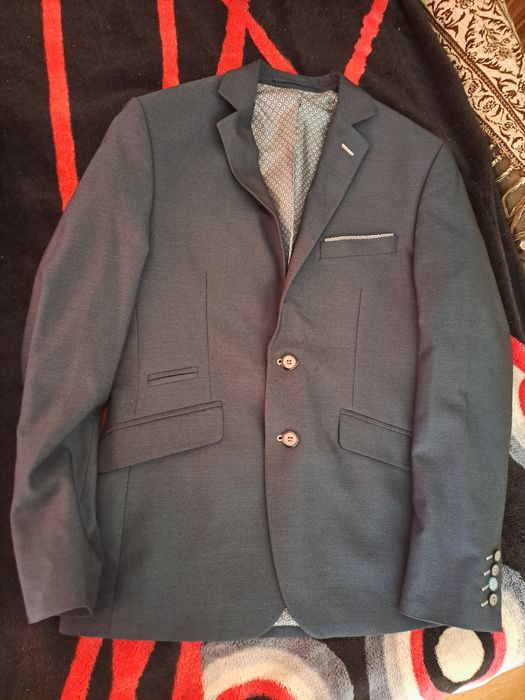 Marynarka ze spodniami 170  wzrostu