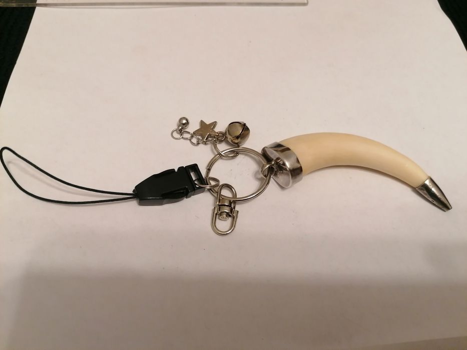 Pendente / amuleto com prata