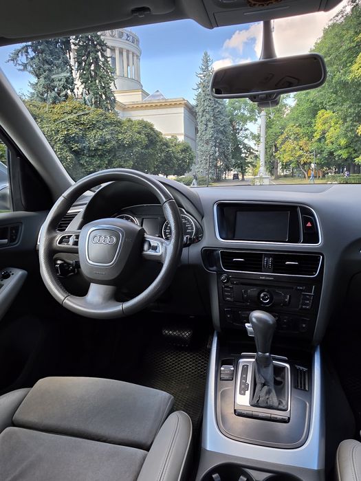 Audi Q5 Quattro 2010