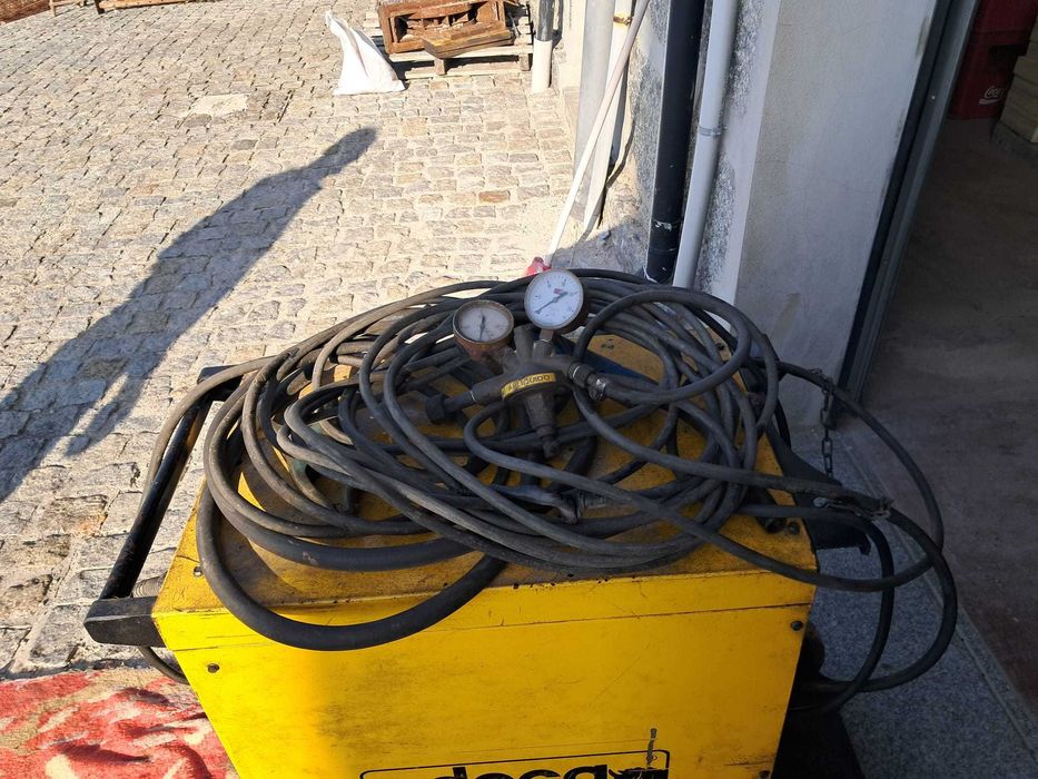 Máquina de solda Semiautomática Deca Mig 640