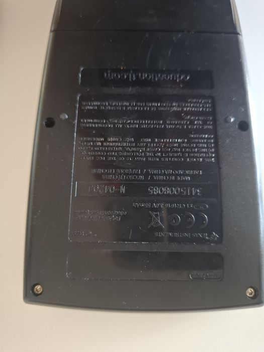 Texas Instruments TI-82 STATS – Calculadora Gráfica