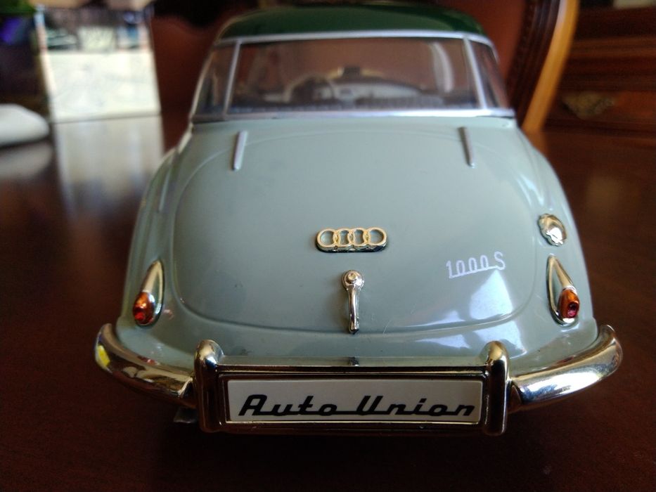 Revell: Auto-Union DKW 1/18