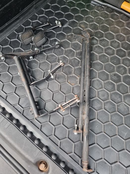 Продам дублирующие педали