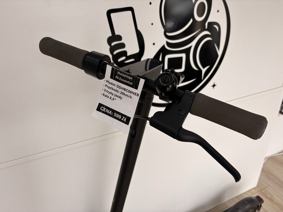 Hulajnoga elektryczna Xiaomi Mi Electric Scooter Essential 1