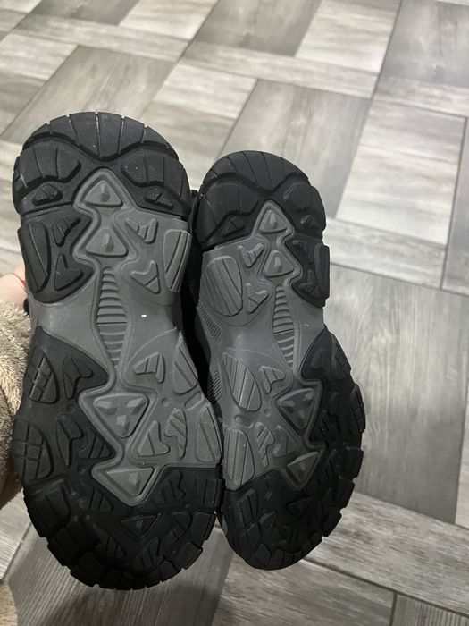 Зимові черевики НОВІ