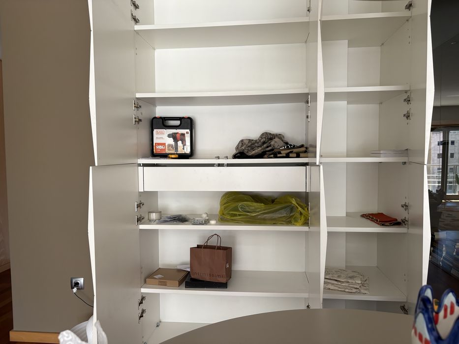 Móvel de sala branco