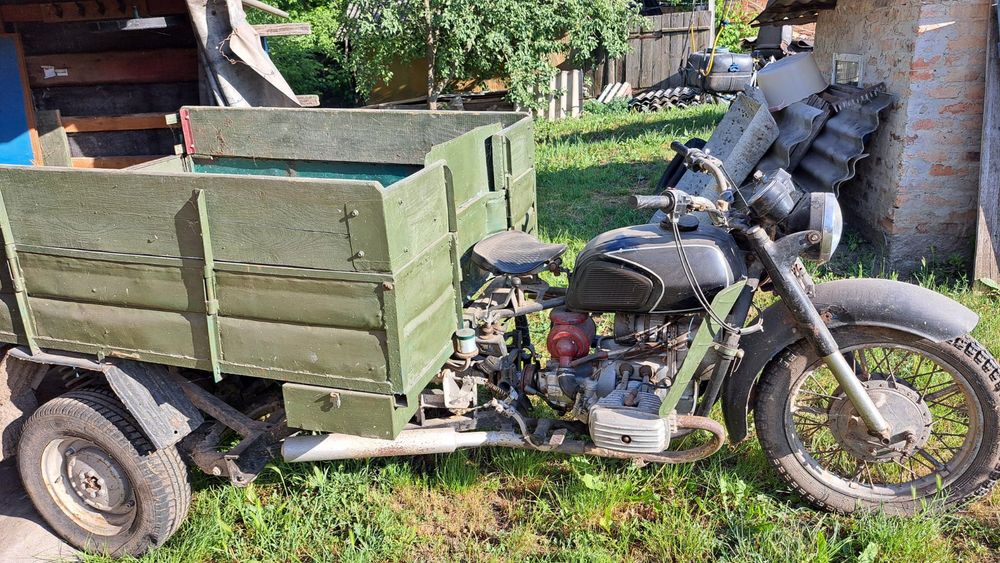 Продам тріцикл  в хорошем состоянии