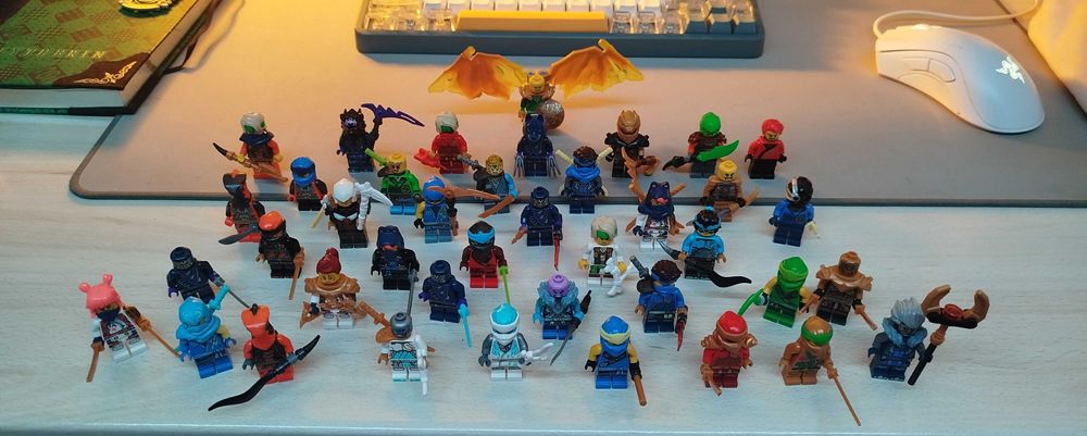 lego minifigures ninjago lot , 40 minifigures