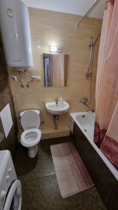 Посуточно квартира Троещина, ул. Закревского, 95