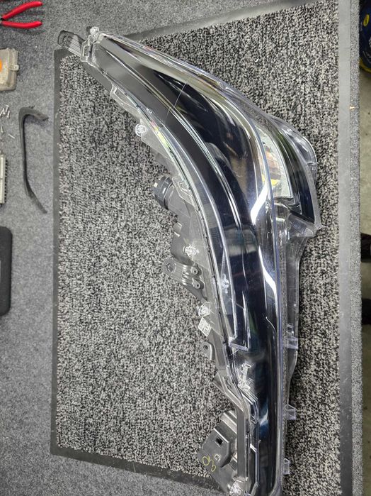 Farol Toyota Corolla E21