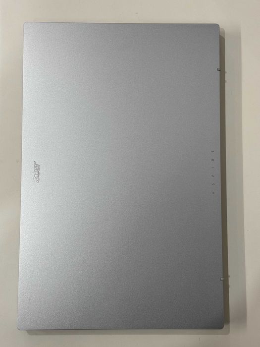 Ноутбук 15.6" IPS Touch AMD Ryzen 5 7520u 16GB/512GB SSD Acer Aspire 3