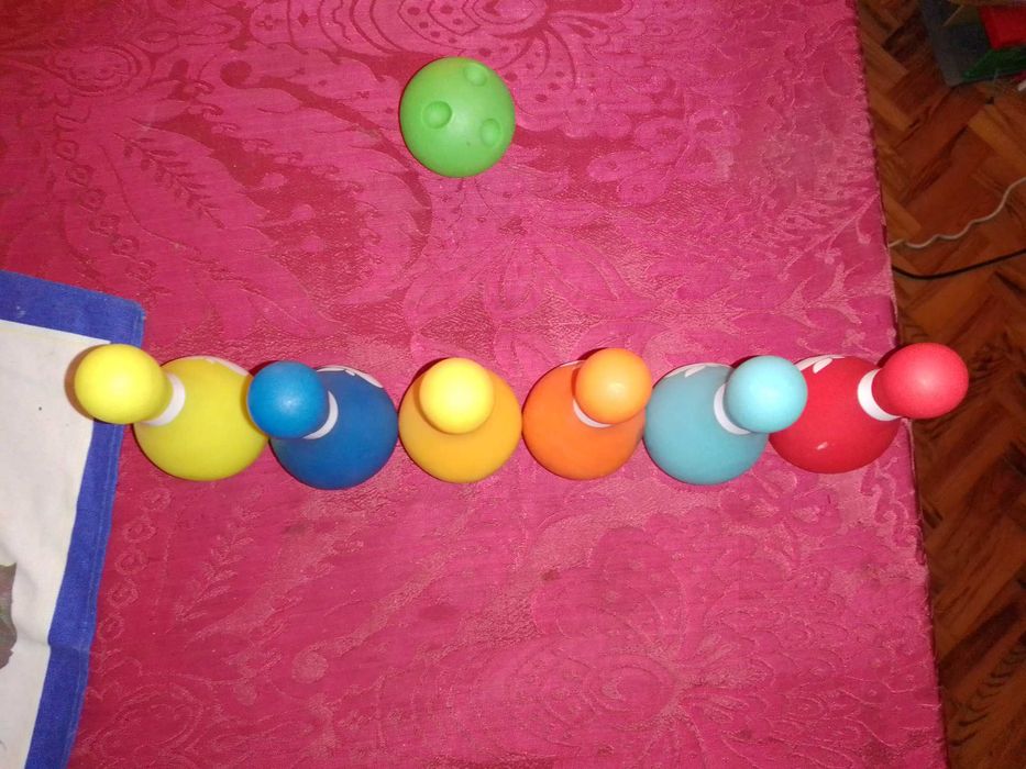 Quer deitar abaixo?Bowling Imaginarium 6Pinos/1bola10E-Boneco2EDesde2E
