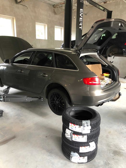 205/60/16 92H Goodyear UltraGrip  opona używana zimowa DOT 2020