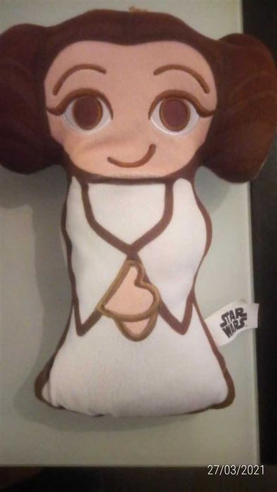 2 Peluches Star Wars -> Troca