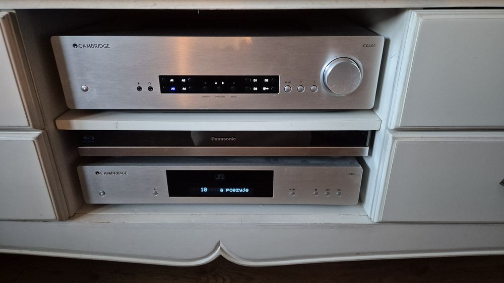Zestaw stereo - wzmacniacz Cambridge CXA80 + CD CXC80 srebrny