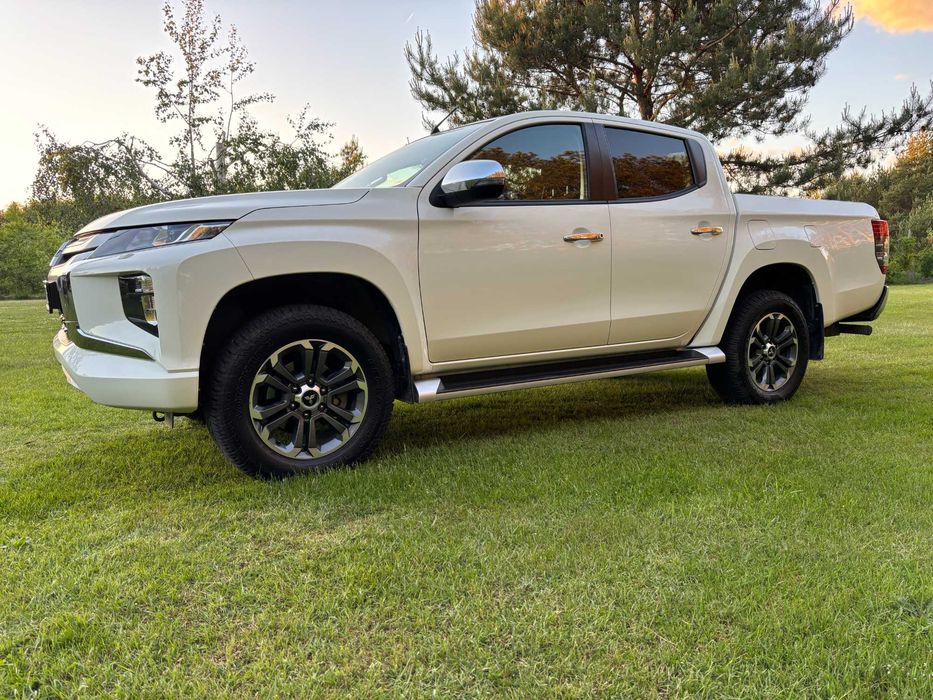 mitsubishi l200 2.3d intense +