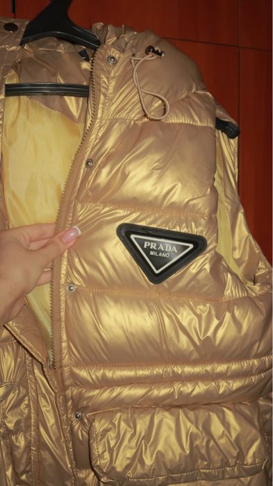 Жилетка prada