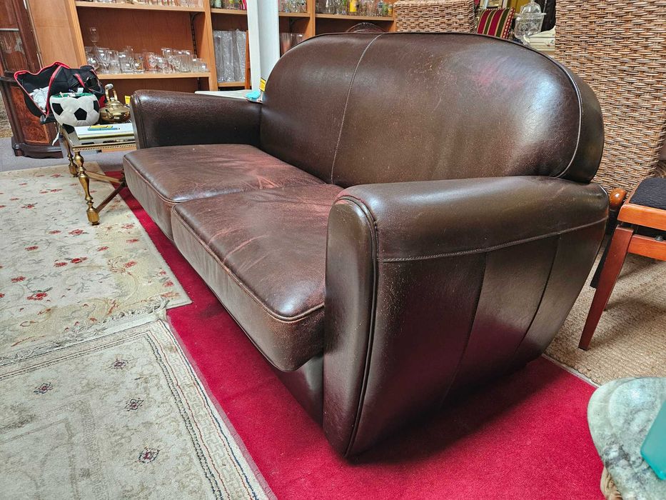 Sofá cama vintage - Couro - óptimo estado geral