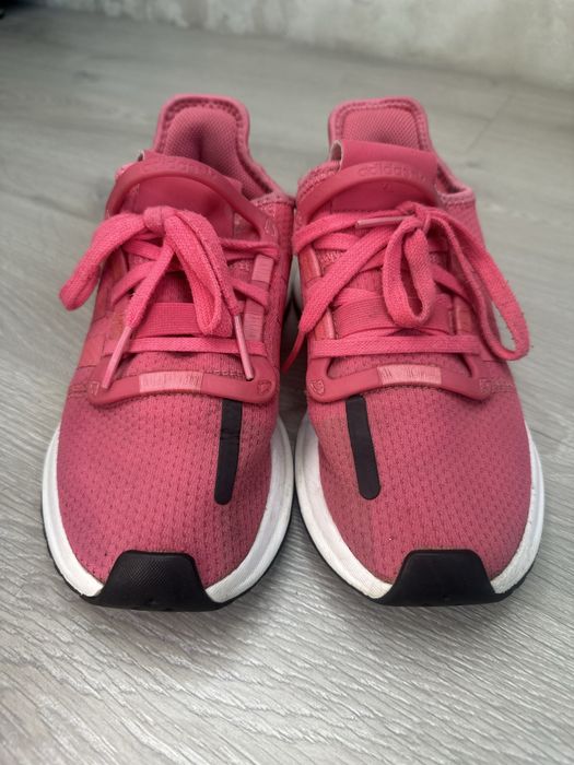 Кросівки Adidas U_Path Run 36 р. 22,5 см