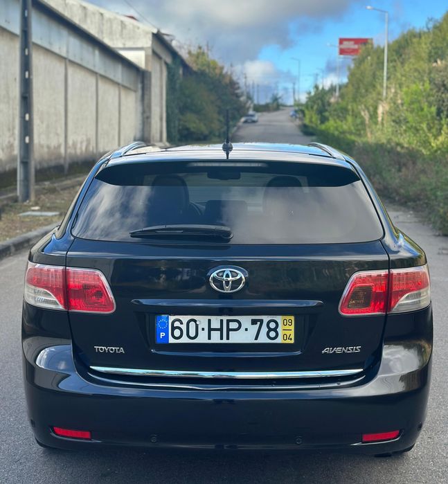 Toyota Avensis 2.2 Sw D-Cat 150cv-Full Extras[Caixa-automática]