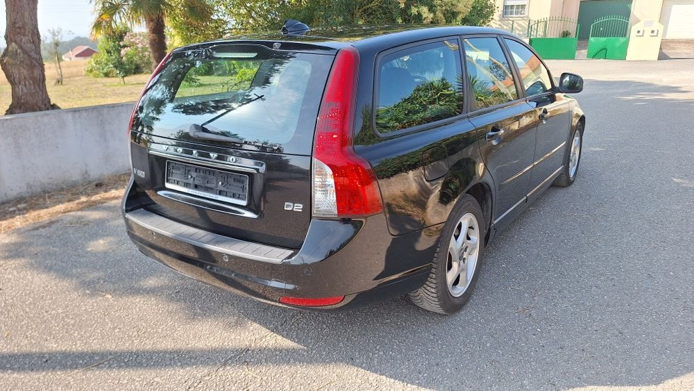 Volvo v50  diesel