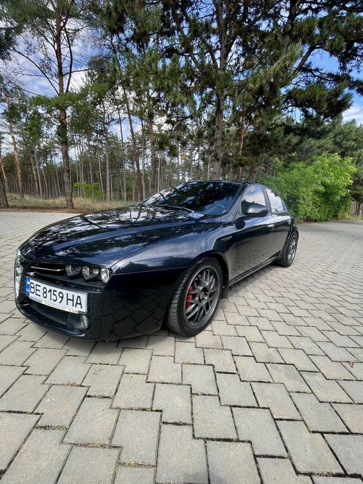 Alfa Romeo 159 2007 VIN ZAR93900007158659 фото оголошення 2 з 11