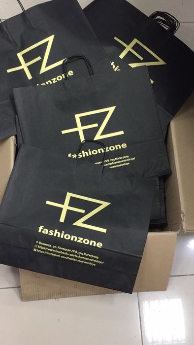 Печать на пакетах,печать на бумажных пакетах,свой логотип на пакете!!!