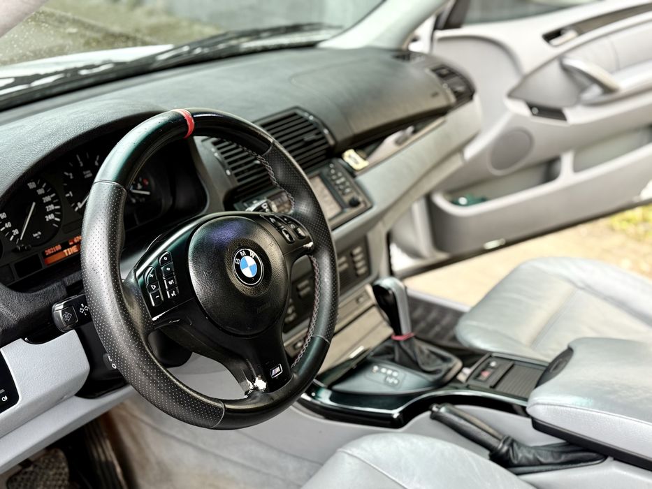 Продам BMW X5 E53