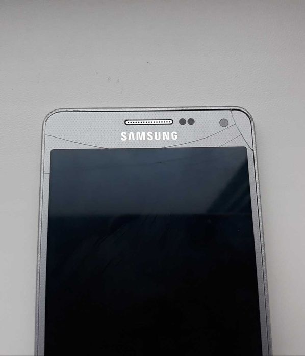 Samsung Galaxy A5 2015 ледь живий