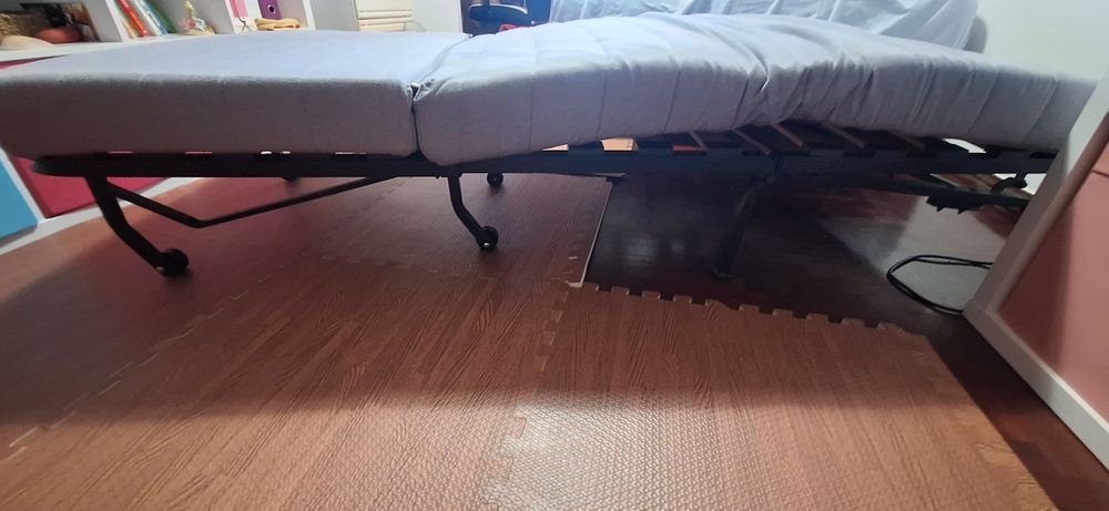 Sofá cama 1 lugar IKEA