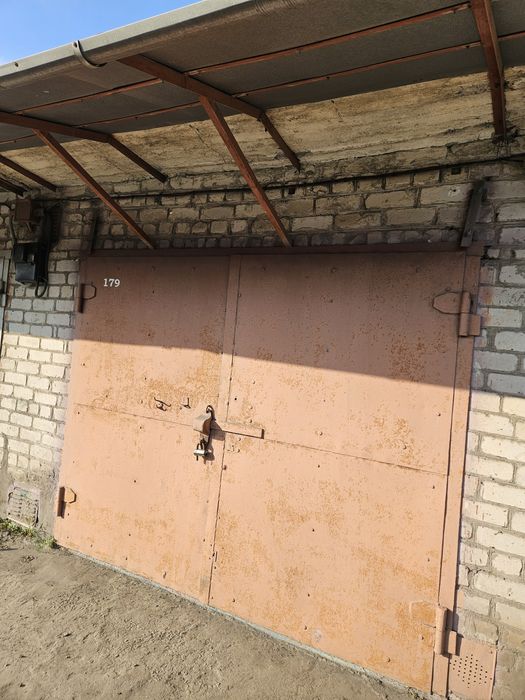 Продам гараж в Тернівському район Даманськийі