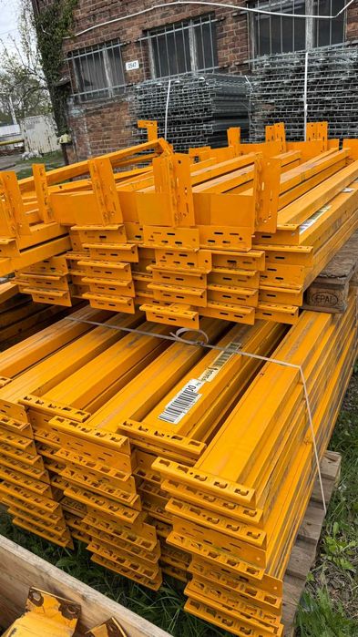 Regały magazynowe – sprzedaż całości ok. 20 ton