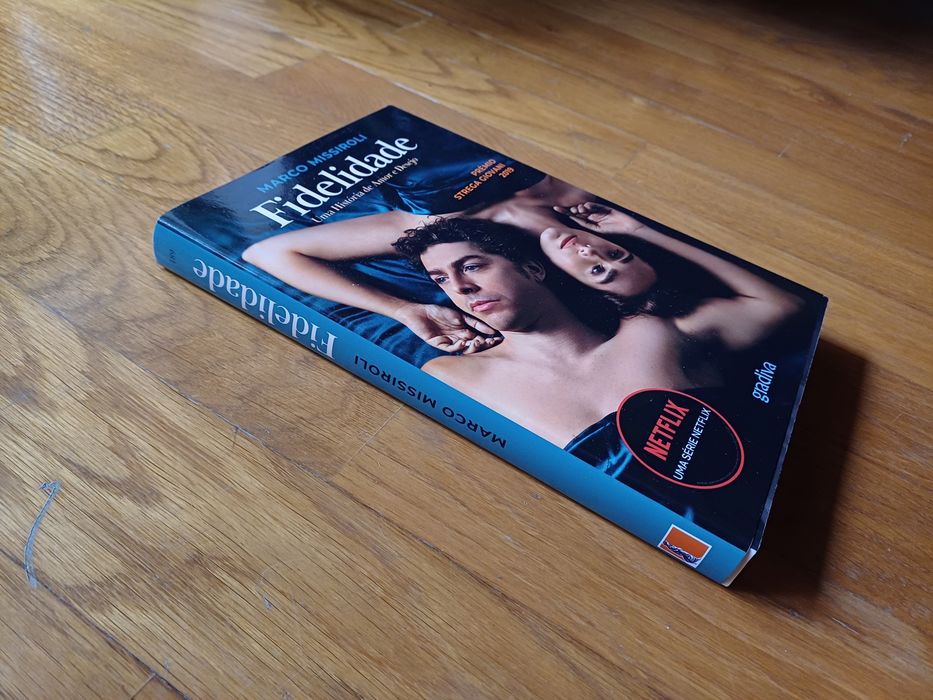 Livro "Fidelidade" de Marco Missiroli