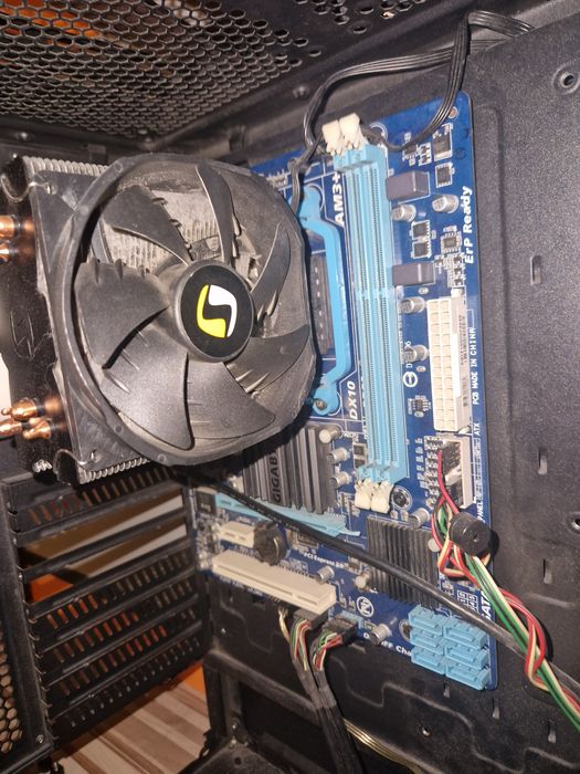 AMD FX8300 + Gigabyte ga 78lmt s2p +chłodzenie silentium pc
