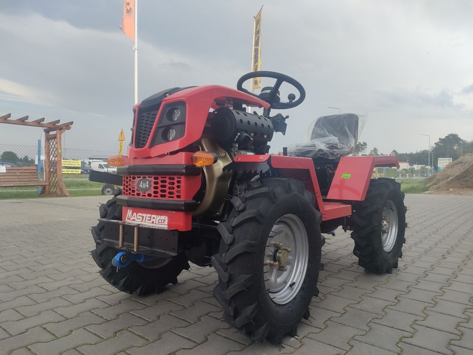 Traktor ogrodowy  Mastercut Farmix 1800 Diesel 18KM 4x4   MC180