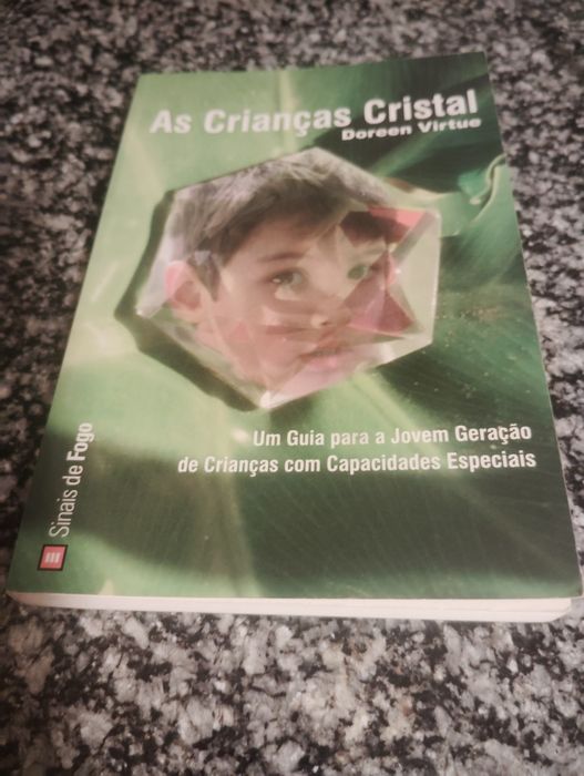 Livro As Crianças Cristal Novo