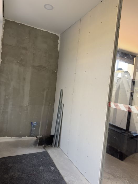 Custom Drywall Services Based on Quotation511944406787041281