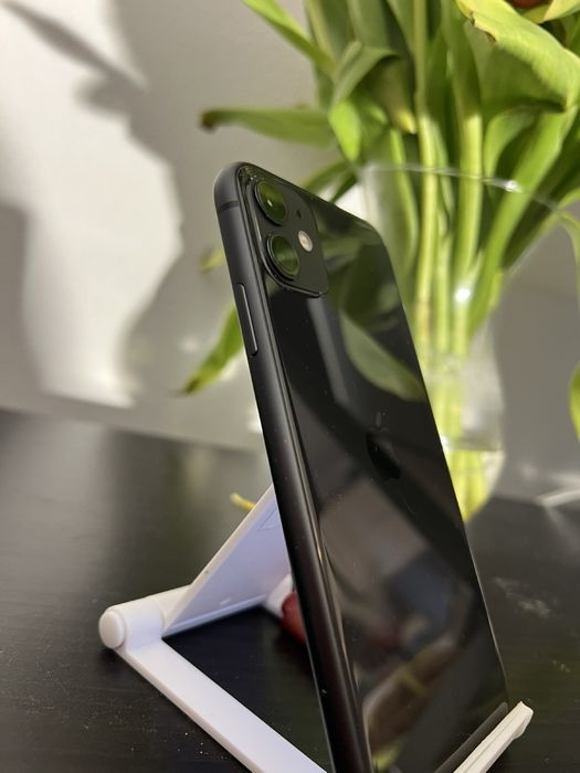 iPhone 11 на 64gb