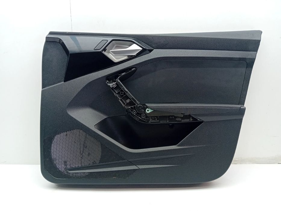 Forra porta / quartela frente direita AUDI A1 Sportback (GBA)