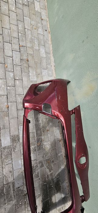 Parachoques frontal toyota yaris