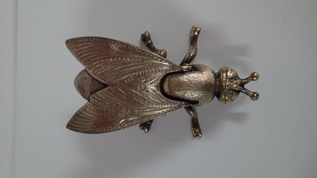 Cinzeiro em bronze