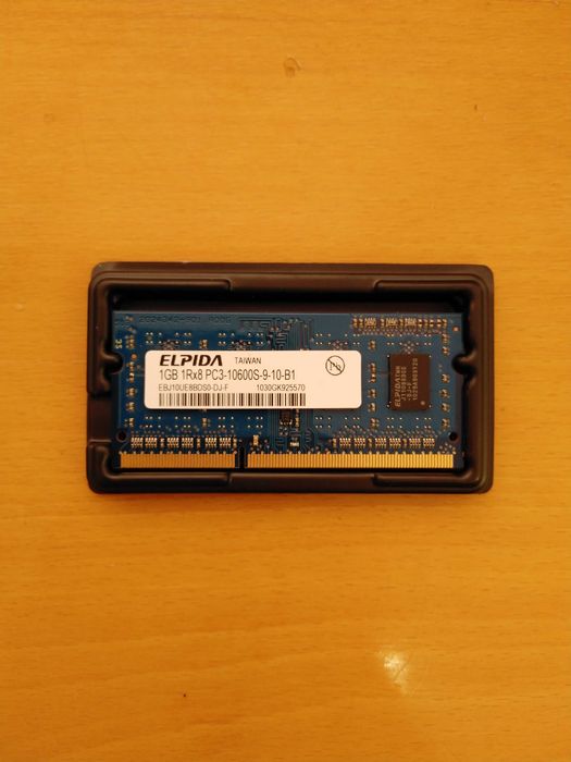 DDR3 SO-DIMM ОЗП для ноутбука 2ГБ 1ГБ